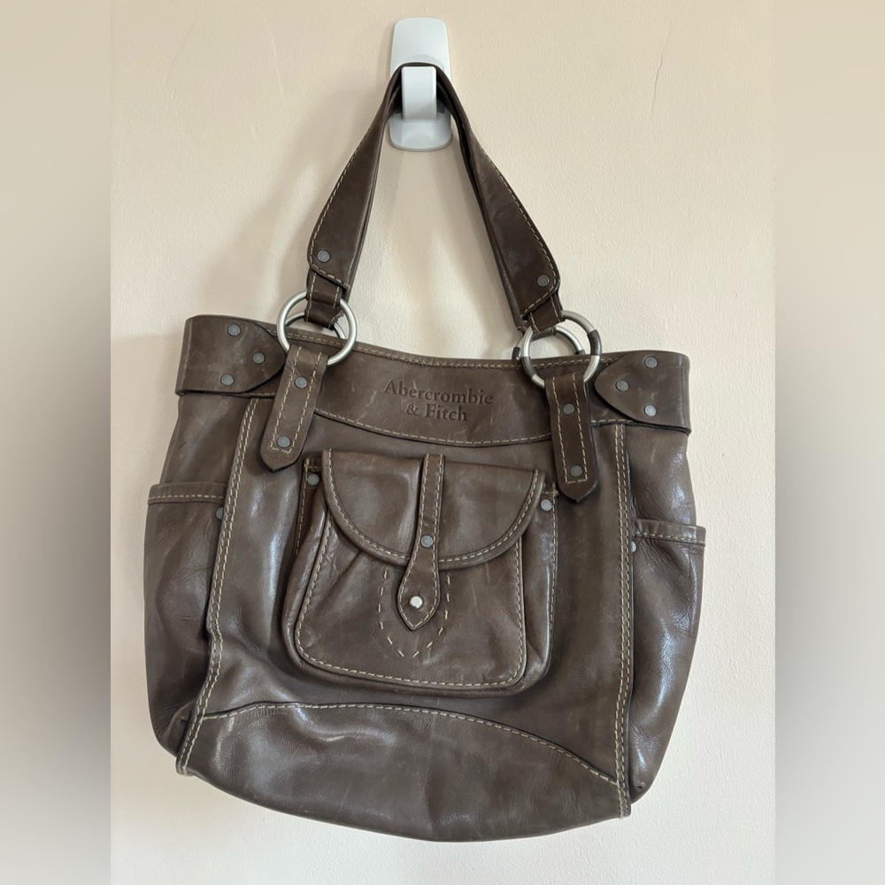 Abercrombie and Fitch   |  Vintage Lacey Handbag Purse Leather